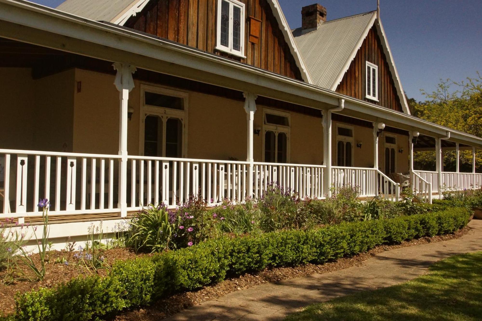 The Carriages Boutique Hotel And Vineyard Pokolbin Exterior photo
